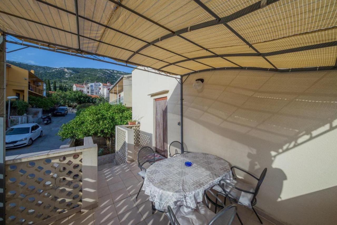 Apartmani Katija Komiza Exterior photo
